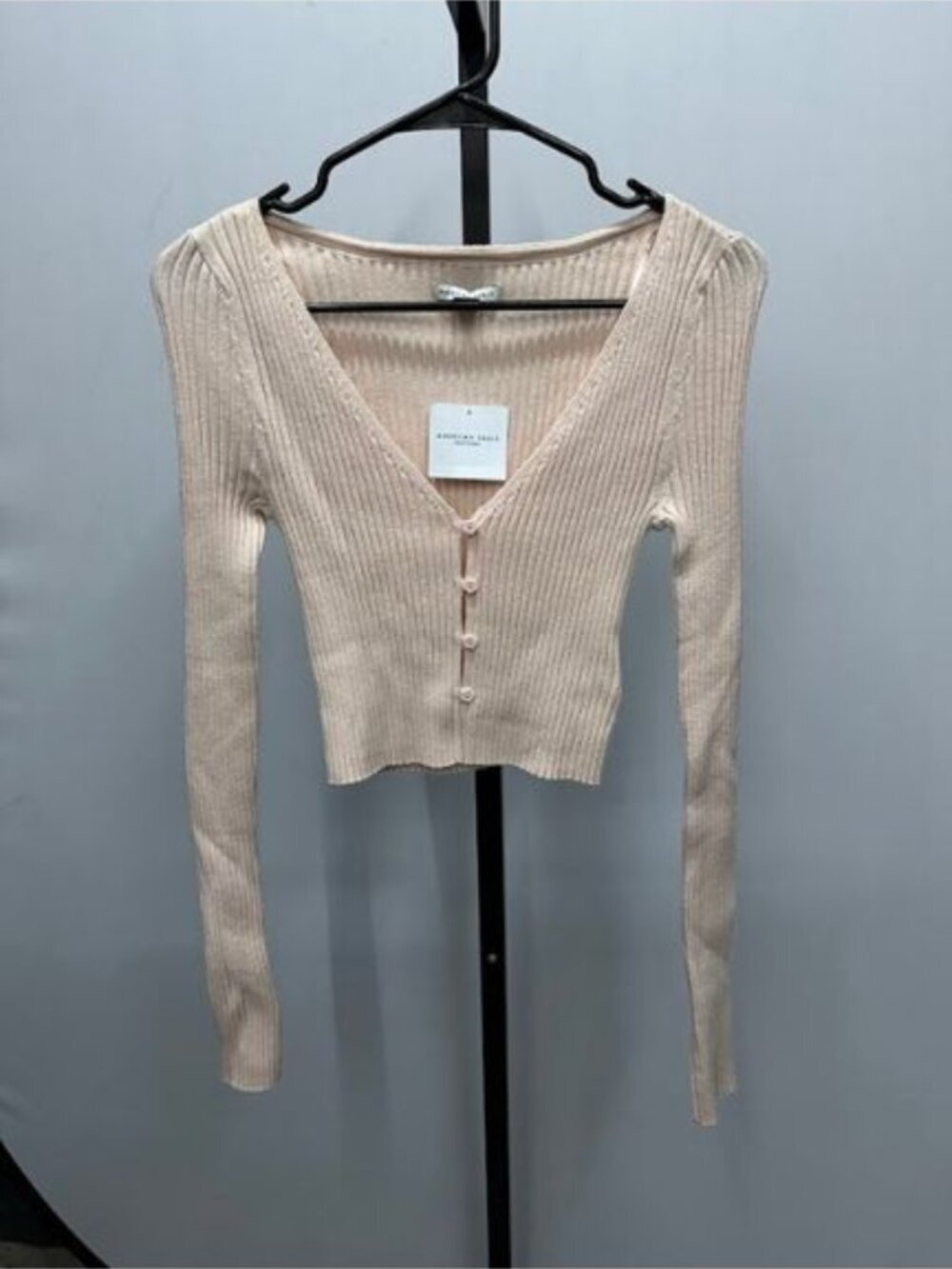 American Eagle Pink Ribbed Floral Button V-Neck Cropped Long Sleeve